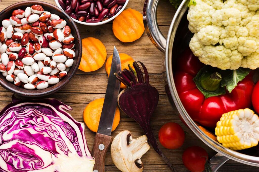 Jak przygotować smaczne potrawy z sezonowych warzyw?